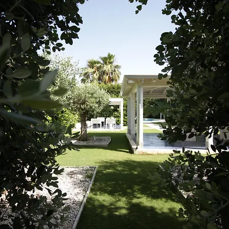 Homi Villa *